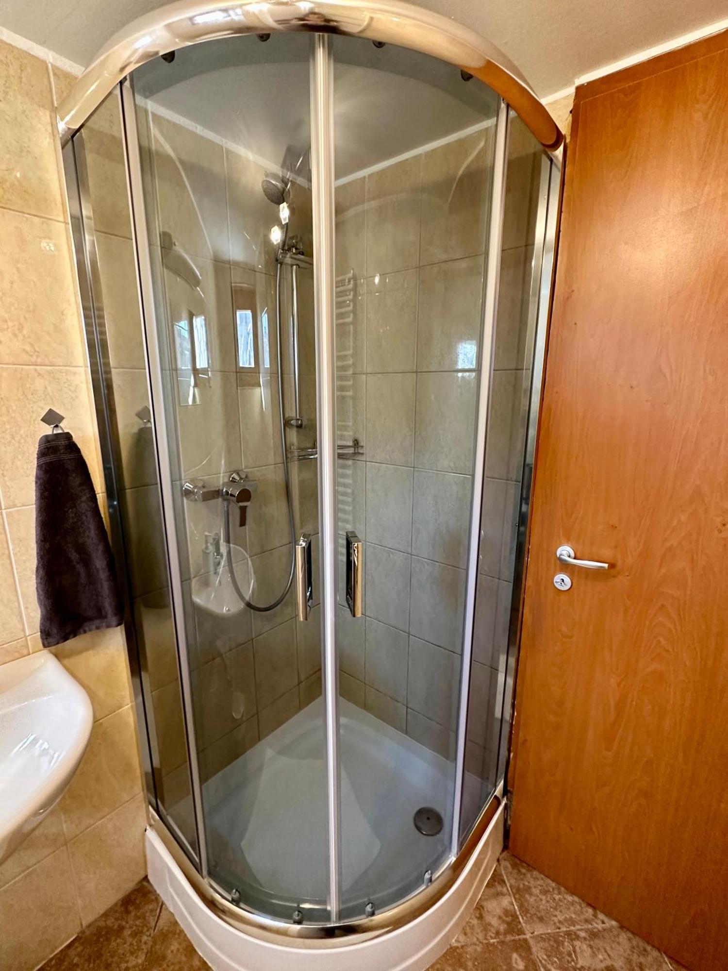 Loft With Rooftop And Free Parking In Garage Будапеща Екстериор снимка